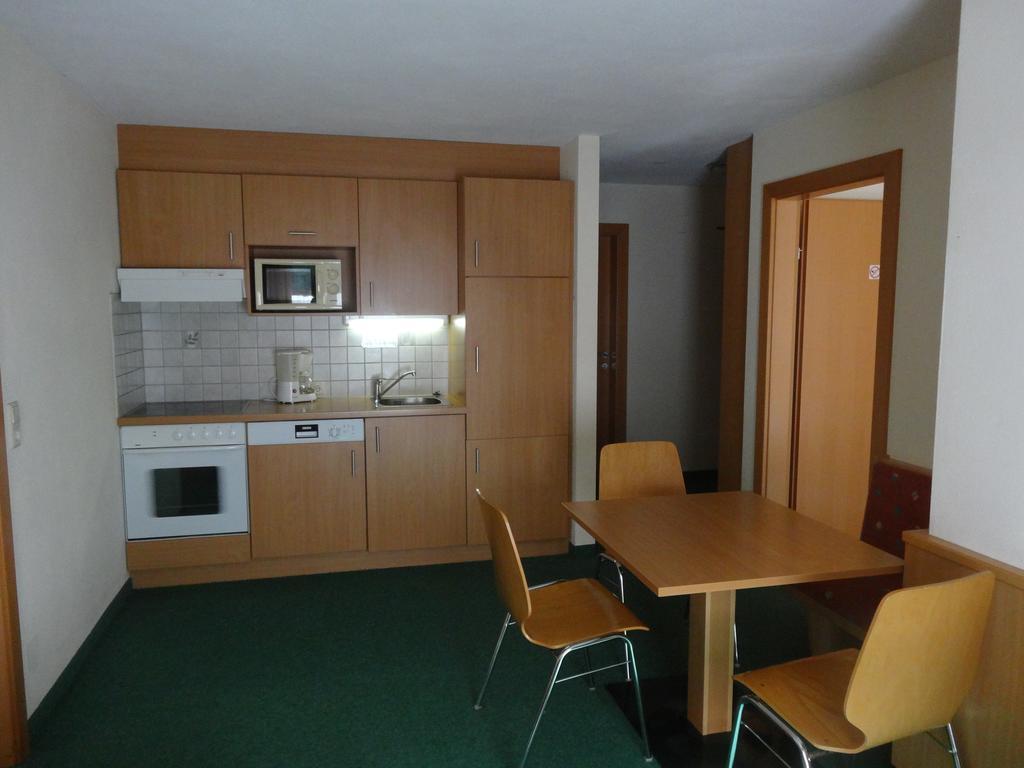 Koeflerhof Appartements ซังคท์เลออนฮาร์ด อิม พิทซ์ทัล ห้อง รูปภาพ