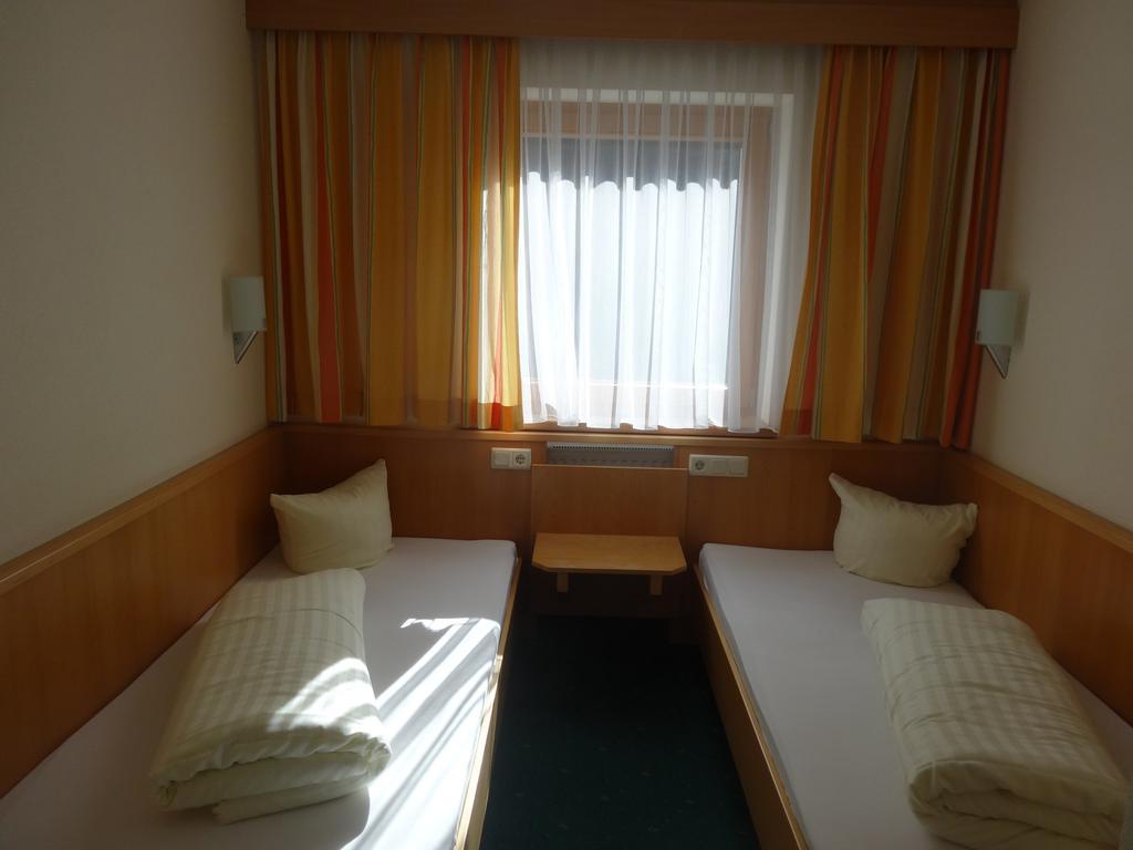 Koeflerhof Appartements ซังคท์เลออนฮาร์ด อิม พิทซ์ทัล ห้อง รูปภาพ
